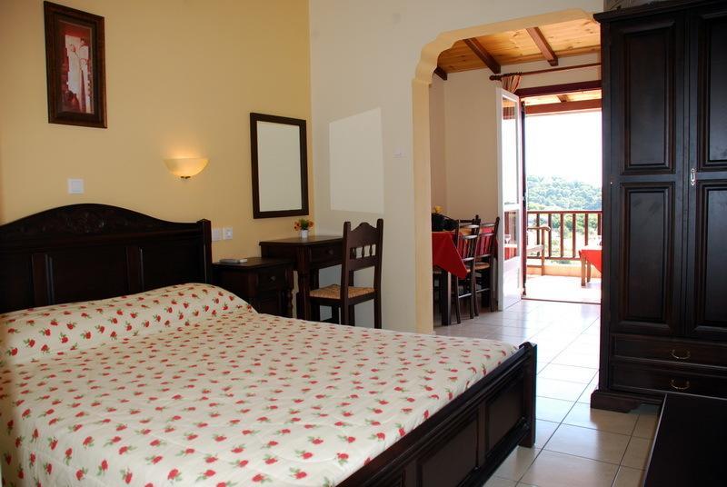 Pansion Nikos Appartement Patitírion Kamer foto